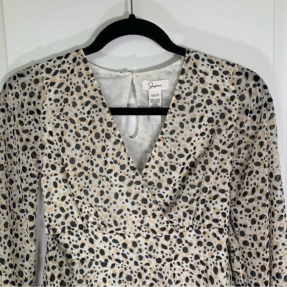 Japna Long Sleeve Dress - Picture 4 of 10